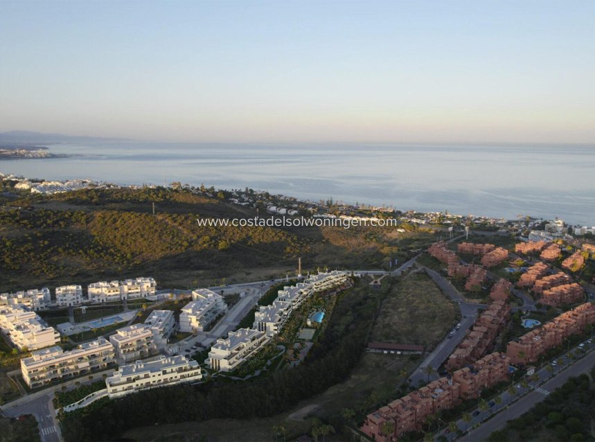 New Build - Apartment -
Estepona - La Galera