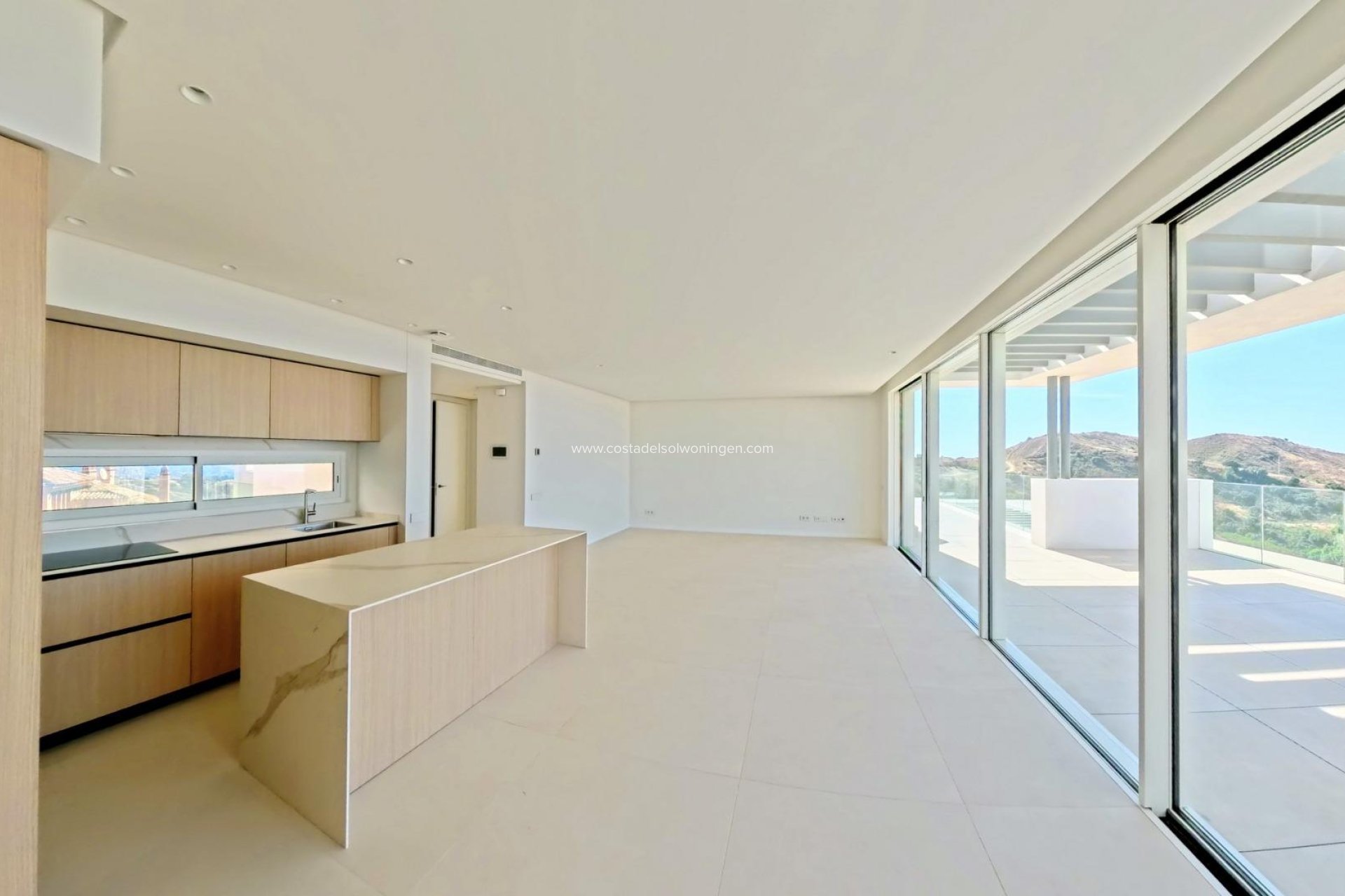 New Build - Apartment -
Ojen - El Soto De Marbella