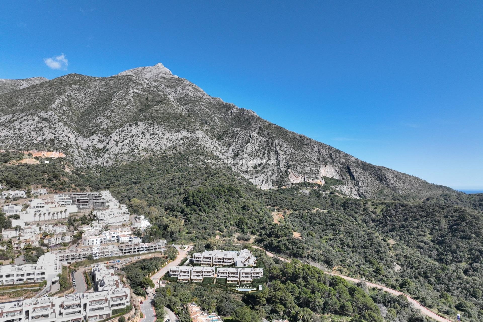 Nieuwbouw Woningen - Appartement -
Istán - Urbaniz. Cerros del Lago