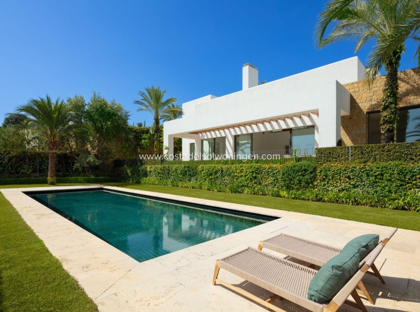 Nieuwbouw Woningen - Villa -
Casares - Pedregales