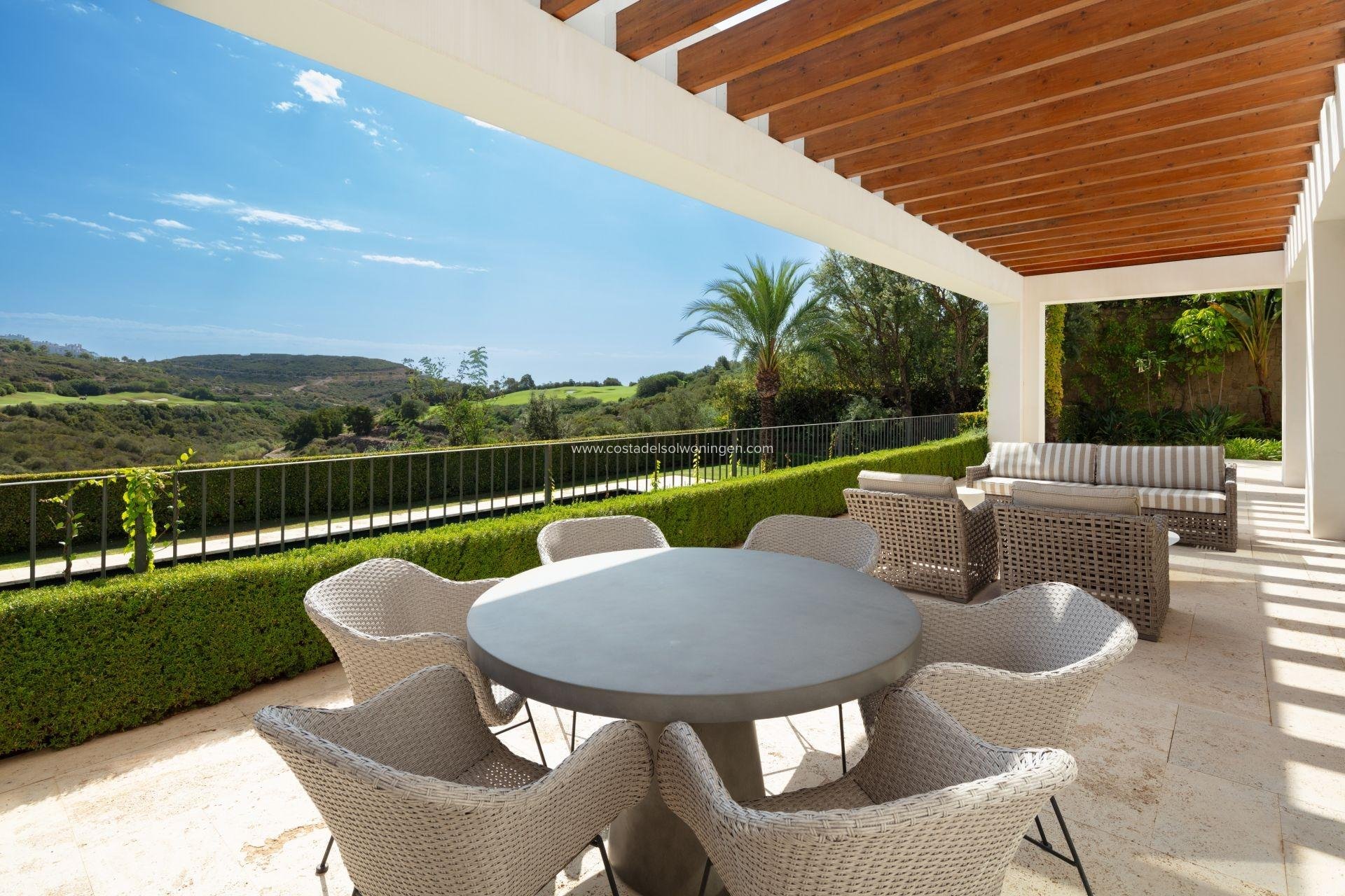 Nieuwbouw Woningen - Villa -
Casares - Pedregales