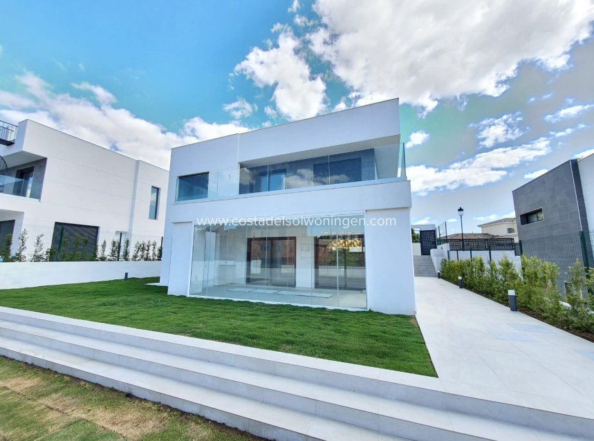 Nieuwbouw Woningen - Villa -
Manilva - La Duquesa