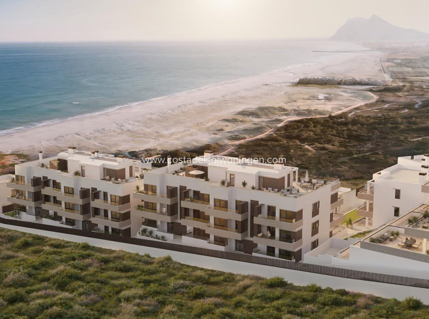 Nouvelle construction - Appartement -
La Linea De La Concepcion - Torrenueva