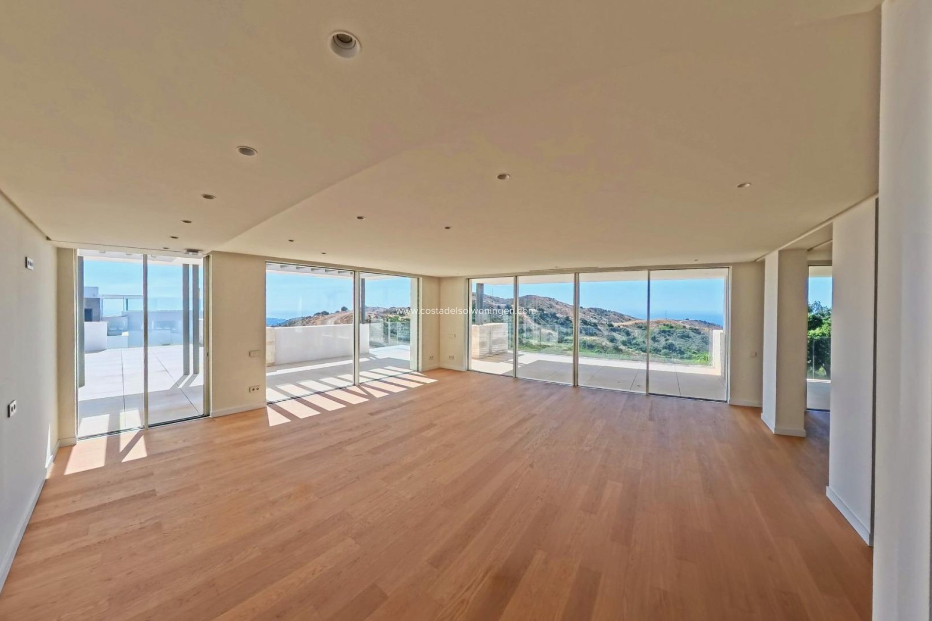 Nouvelle construction - Appartement -
Ojen - El Soto De Marbella