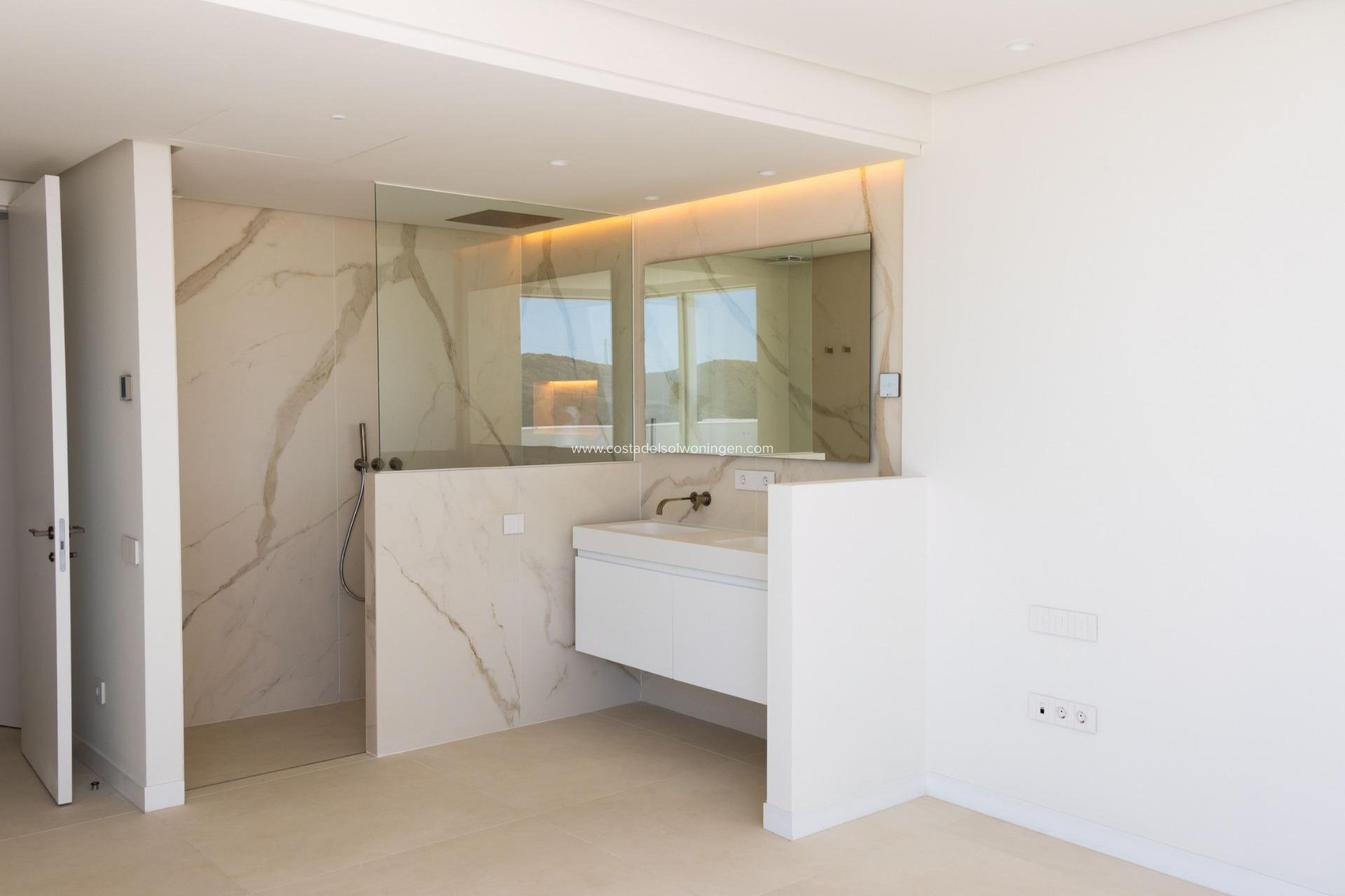 Nouvelle construction - Appartement -
Ojen - El Soto De Marbella