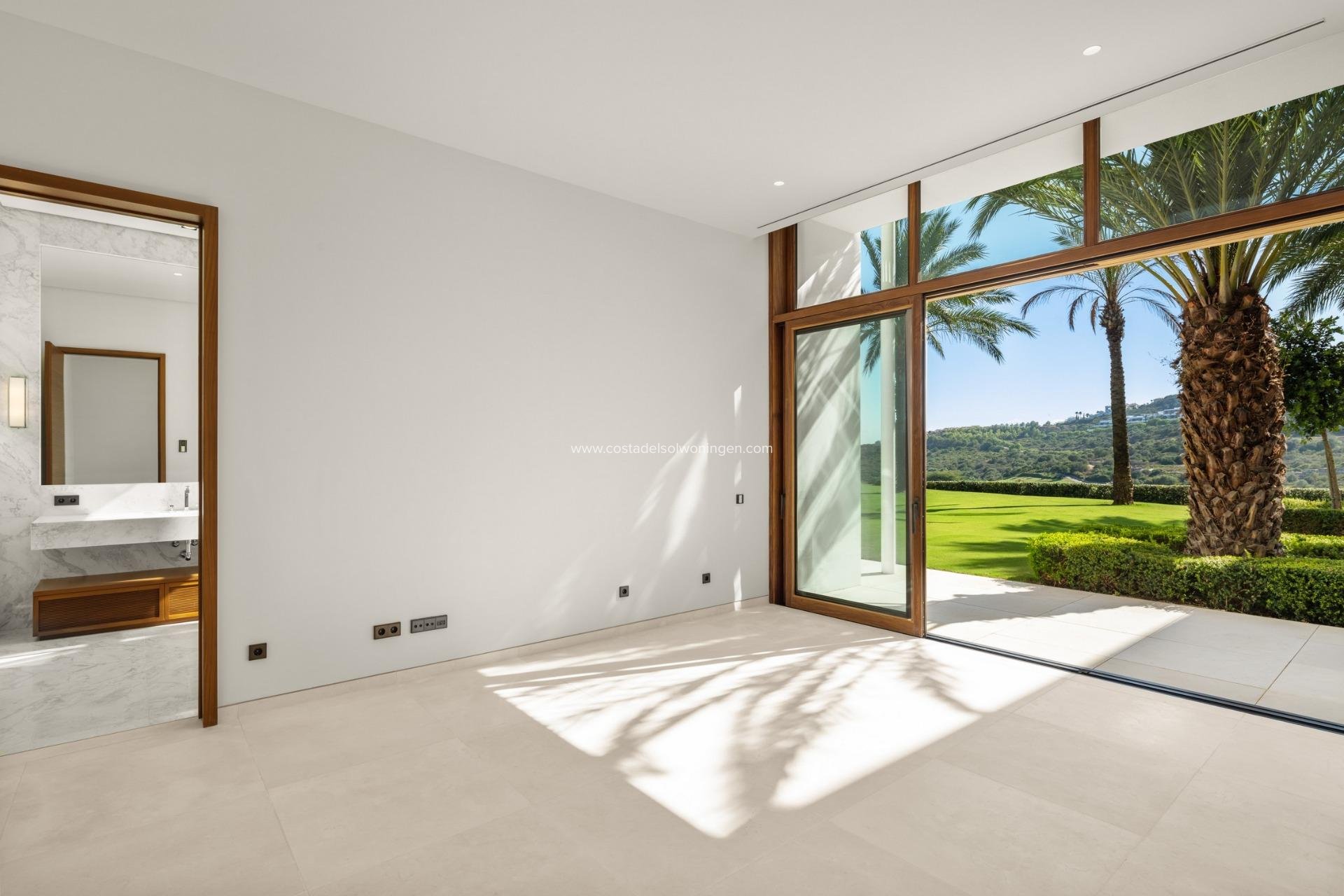 Nouvelle construction - Villa -
Casares - Pedregales