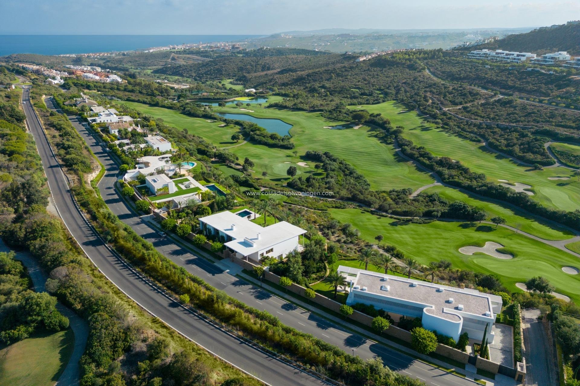 Nouvelle construction - Villa -
Casares - Pedregales