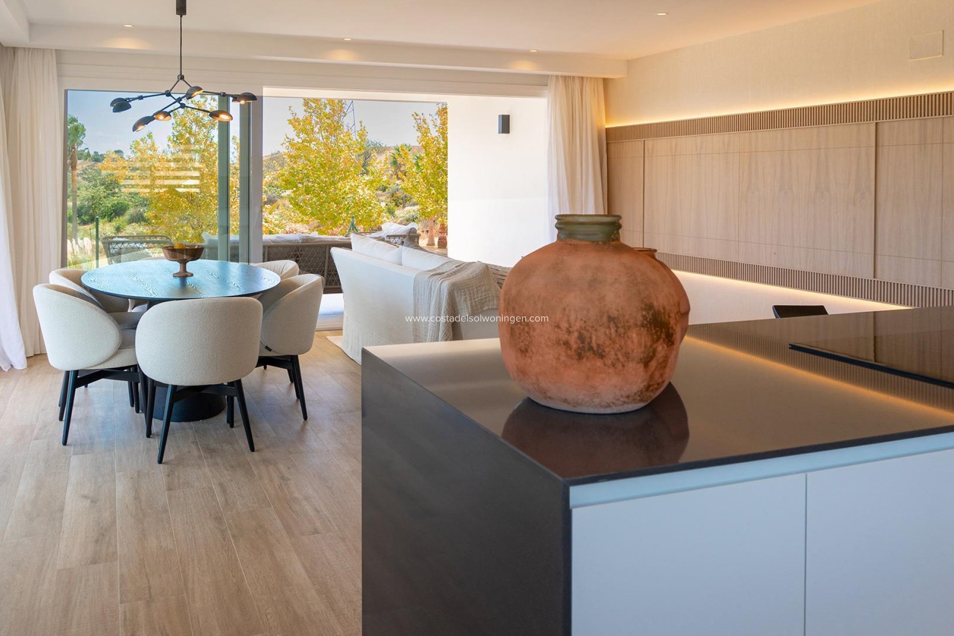 Nowy budynek - Apartament -
Casares - Camarate