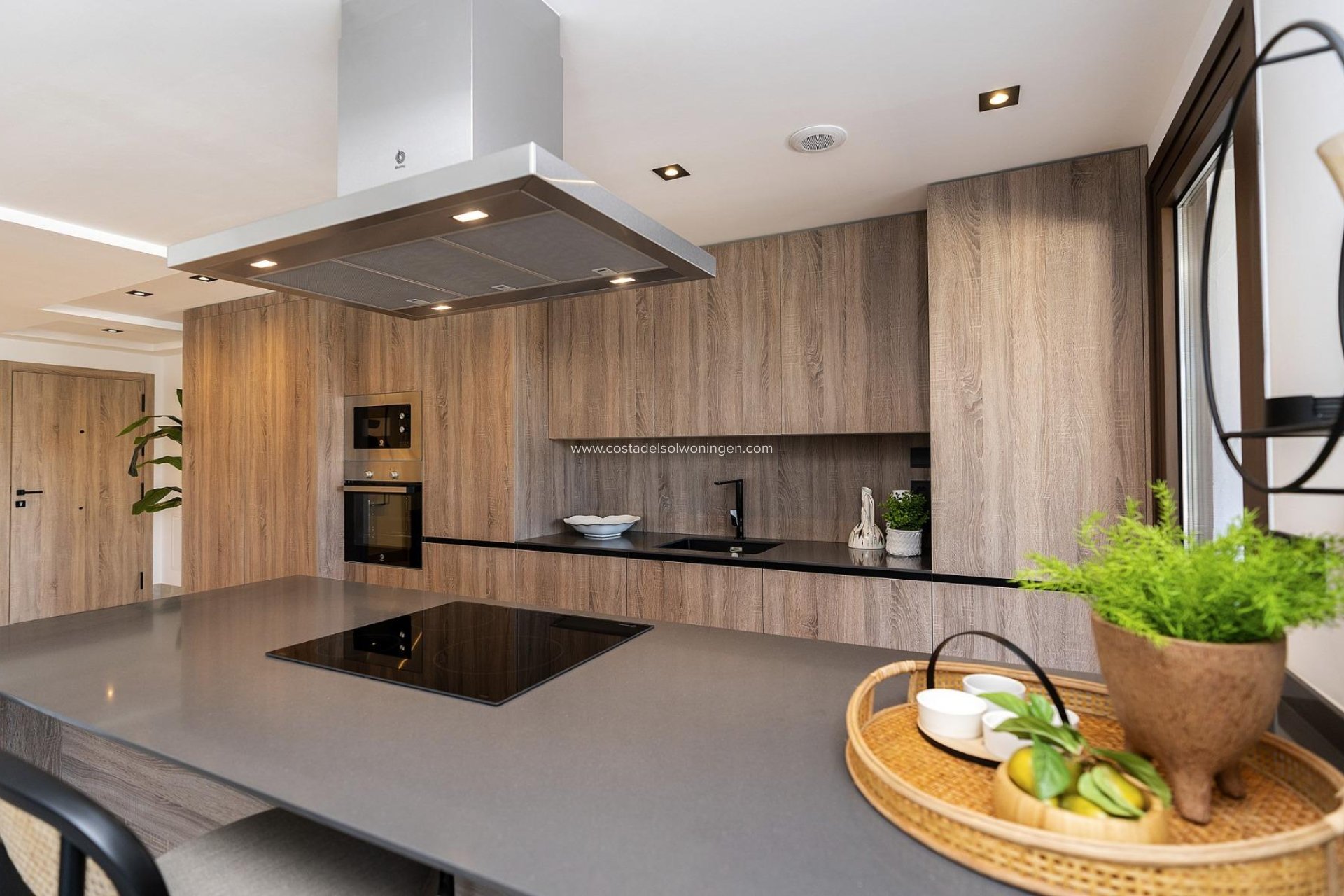 Nowy budynek - Apartament -
Istán - Urbaniz. Cerros del Lago