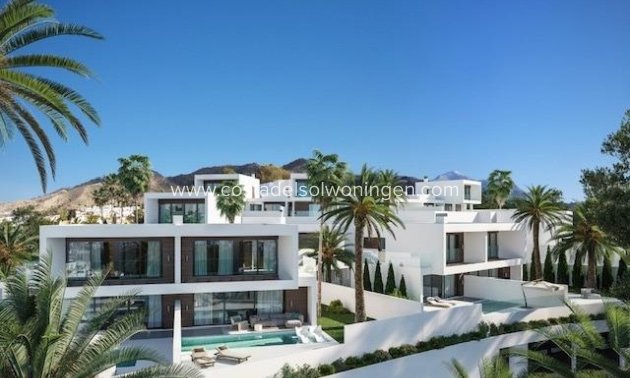 Nieuwbouw Woningen - Villa -
Nerja - Los Arcos