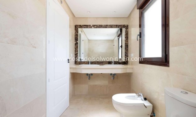 Nouvelle construction - Maison -
Estepona - Azata Golf