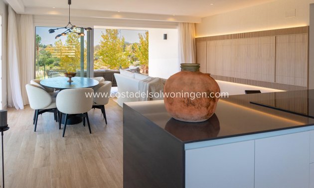 Nowy budynek - Apartament -
Casares - Camarate