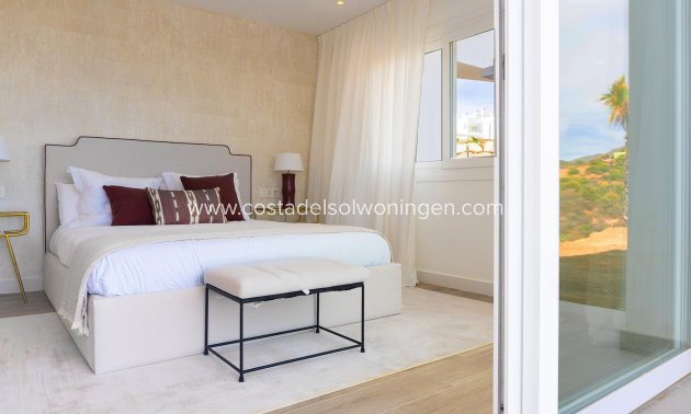 Nowy budynek - Apartament -
Casares - Camarate