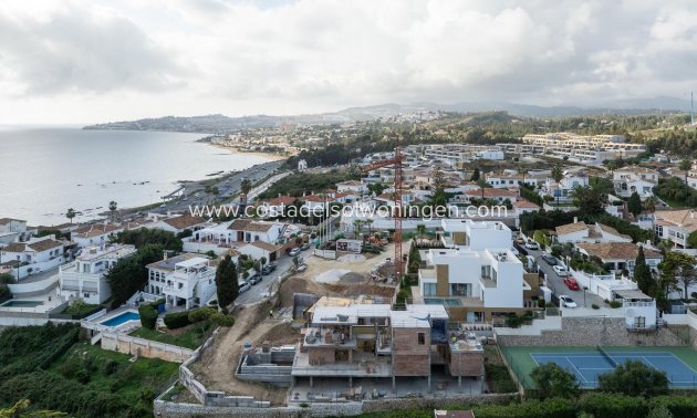 Nowy budynek - Willa -
Mijas - Las Farolas