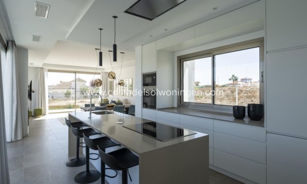 Nowy budynek - Willa -
Mijas - Las Farolas