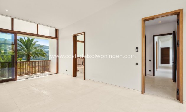 Nieuwbouw Woningen - Villa -
Casares - Pedregales