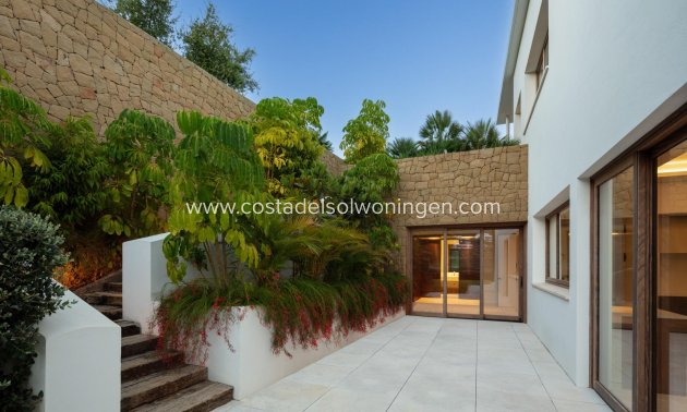 Nieuwbouw Woningen - Villa -
Casares - Pedregales