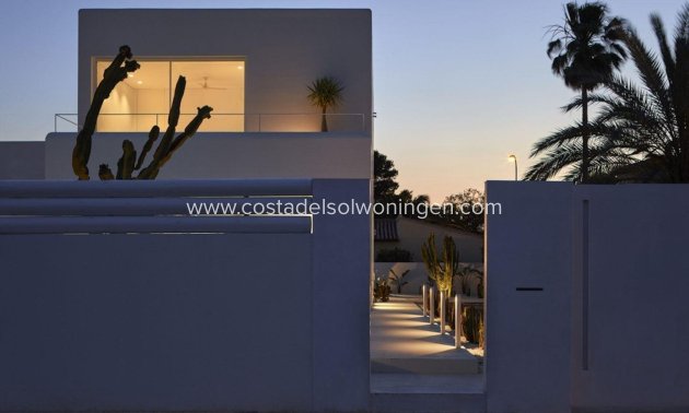 Nieuwbouw Woningen - Villa -
Estepona - Valle Romano