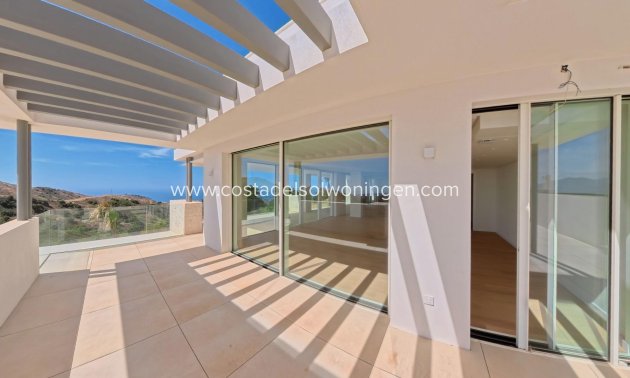 Nowy budynek - Apartament -
Ojen - El Soto De Marbella