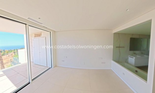 Nowy budynek - Apartament -
Ojen - El Soto De Marbella