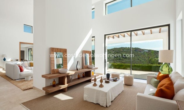 Nieuwbouw Woningen - Villa -
Casares - Pedregales