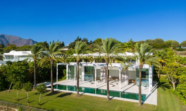 Nieuwbouw Woningen - Villa -
Casares - Pedregales