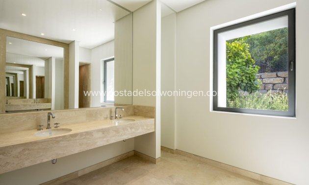 Nieuwbouw Woningen - Villa -
Casares - Pedregales