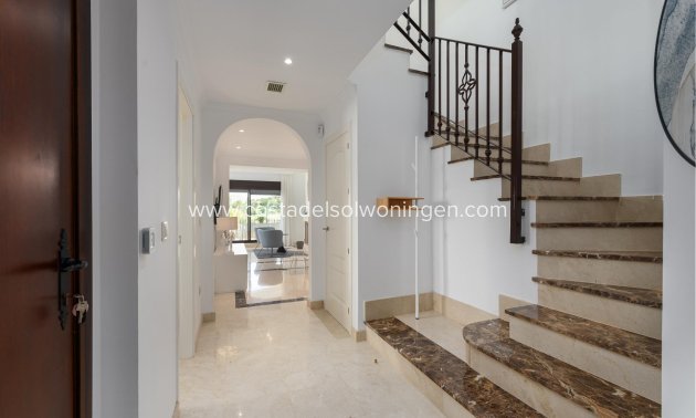 New Build - Villa -
Estepona - Azata Golf Estepona Oeste