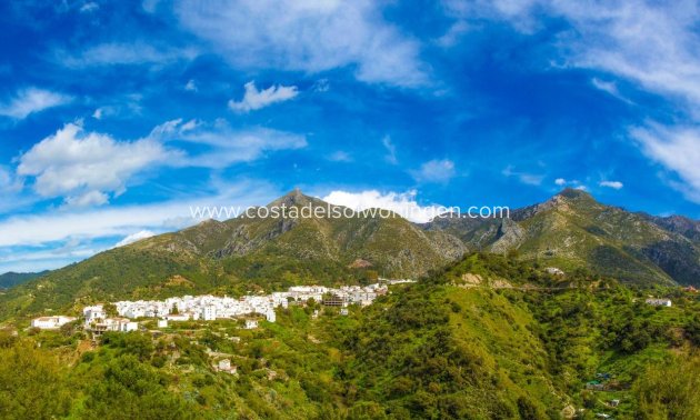 Resale - Apartment -
Istán - Cerros De Los Lagos